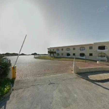 Centeanes Carvoeiro (Lagoa)