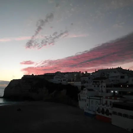 Centeanes Beach Apartment *